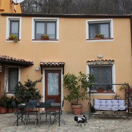 Il Nido Del Gufo ベッド・アンド・ブレックファスト *